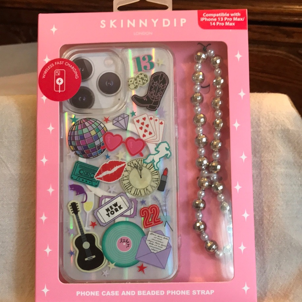 NIB ~ SKINNYDIP  London Phone Case with Beaded Strap - MAGSAFE